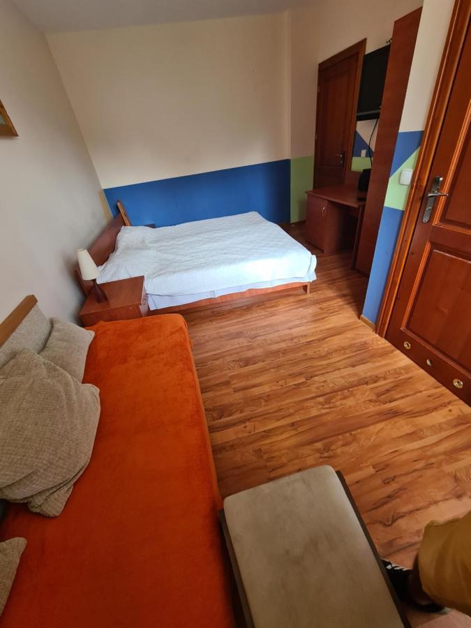 Gosciniec Halka Hostel Zwardoń Exterior foto