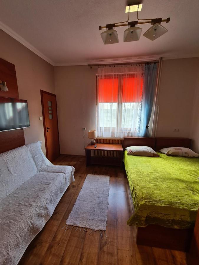 Gosciniec Halka Hostel Zwardoń Exterior foto