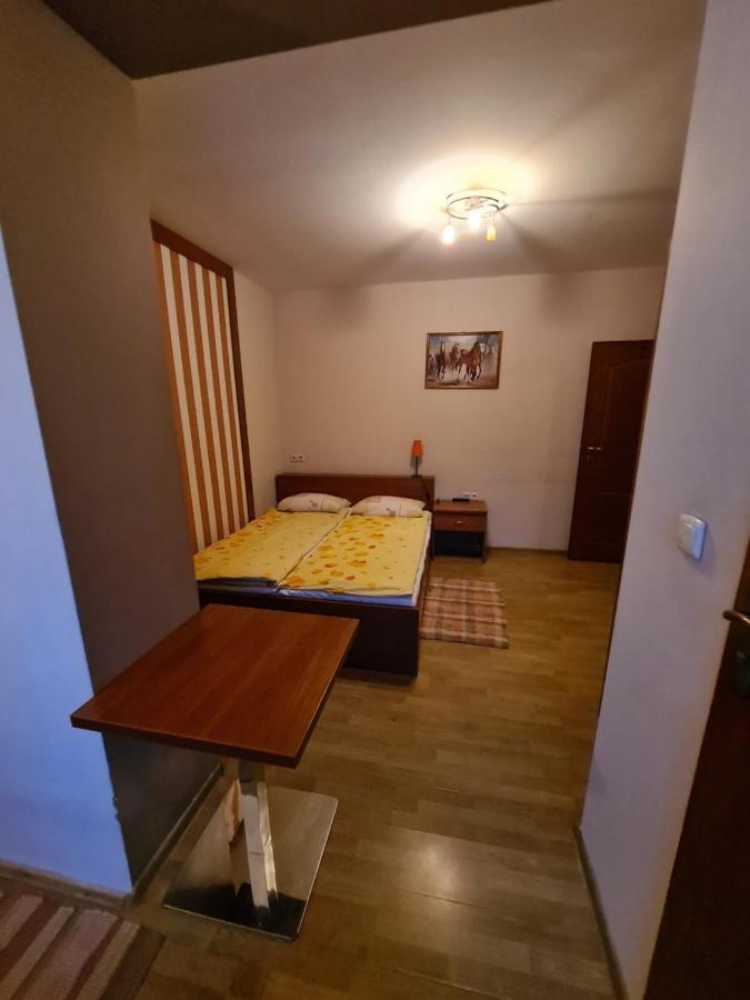 Gosciniec Halka Hostel Zwardoń Exterior foto